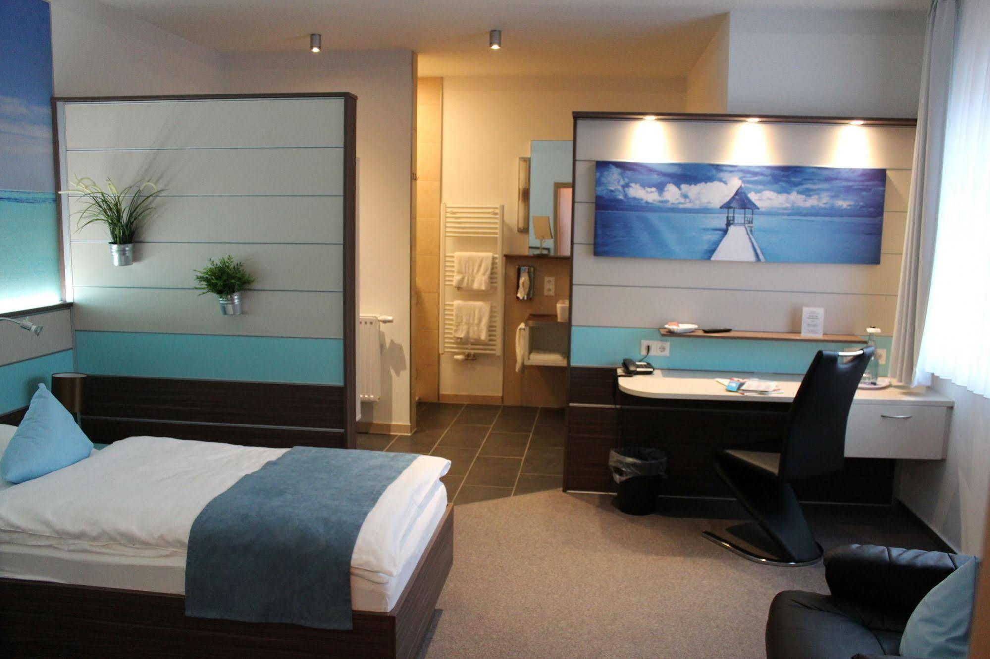 Hotel Ripken Kirchhatten Ngoại thất bức ảnh